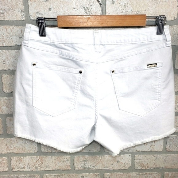 JENNIFER LOPEZ Gold Studded Stretch High Rise Denim Shorts White Size 4 - Picture 2 of 7
